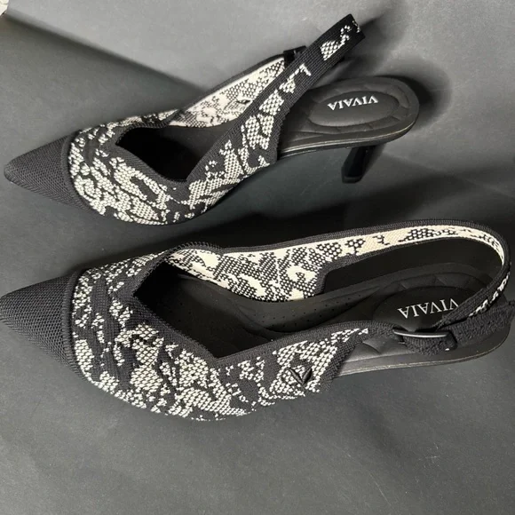 Vivaia Black Lace Pointed-Toe Singback Heels (Addison) Size 41.5. US 10.5/11 - Picture 4 of 8